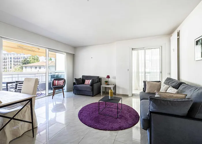 Bright Near The Croisette - Apartmán